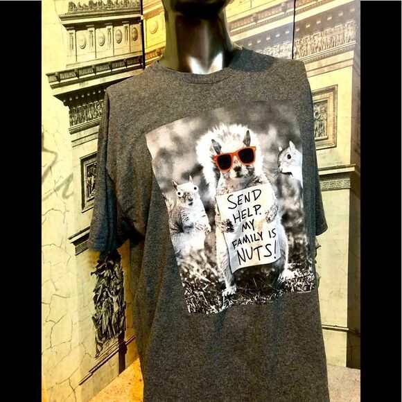 Fun shirt in Xl - Picture 1 of 3